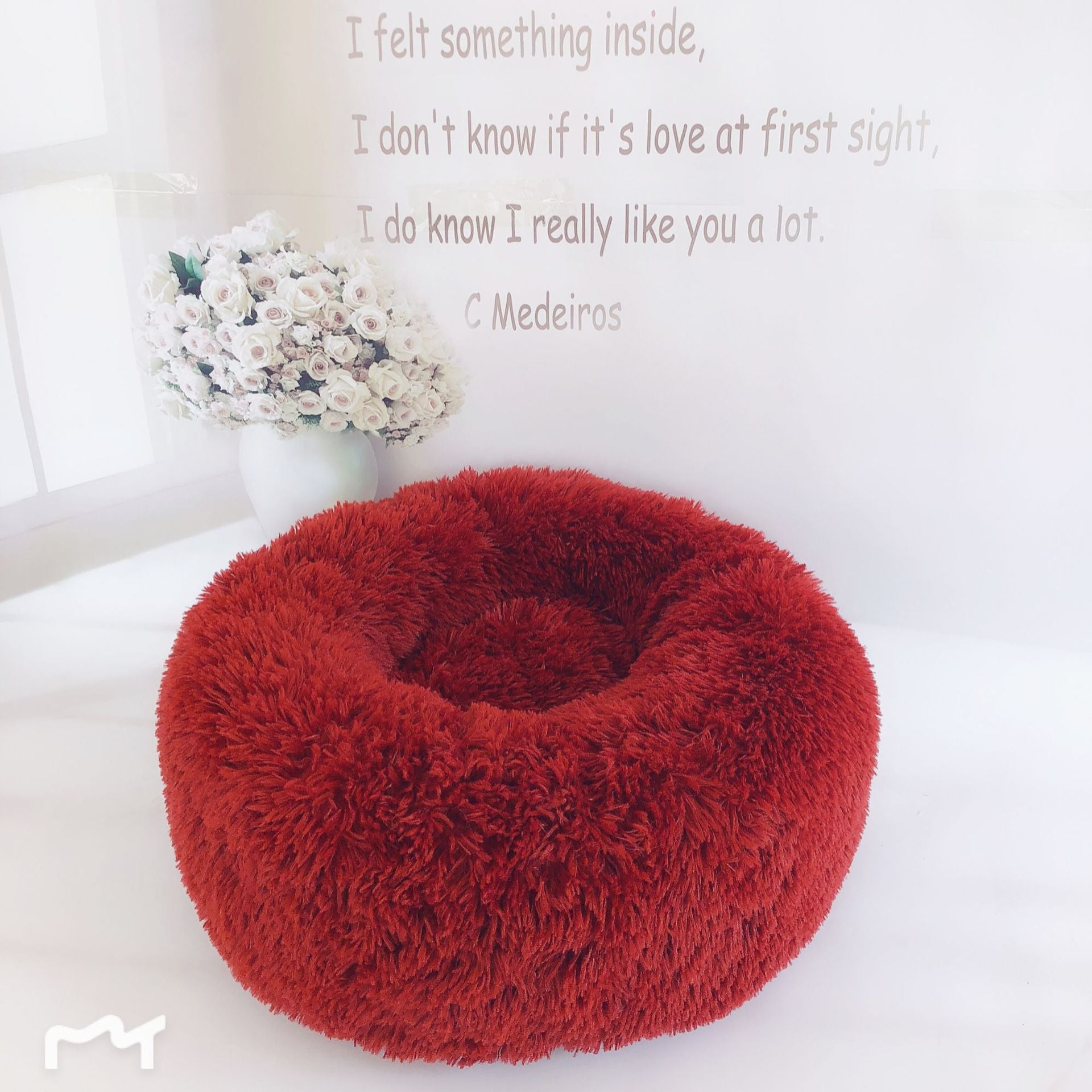 Cozy Plush Pet Nest for Ultimate Snuggle Comfort - Tanyo Pet Boutique